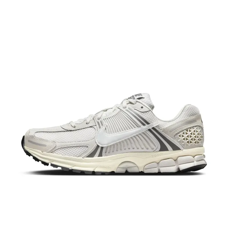 Nike Zoom Vomero 5 ‘Platinum Tint’ (HF0731-007)