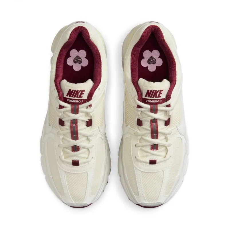 Nike Zoom Vomero 5 WMNS ‘Red Coconut Milk’ (HF0737-111)