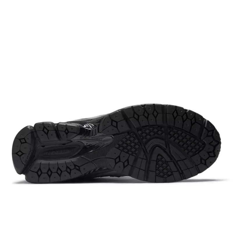 JJJJound x New Balance 2002R GORE-TEX ‘Charcoal’ (M2002RXZ)