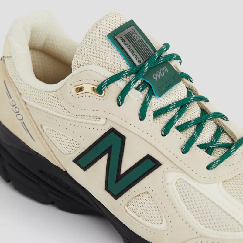 New Balance 990v4 ‘Macadamia Nut’ – Made in USA (U990GB4)
