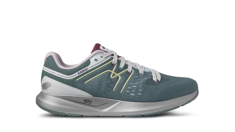 Karhu Women’s Synchron 1.5 – Goblin Blue / Silver (F200345)