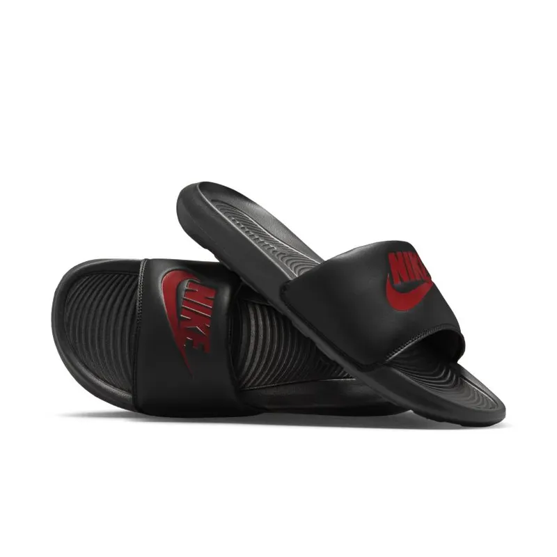 Nike Victori One ‘Black University Red’ (CN9675-004)