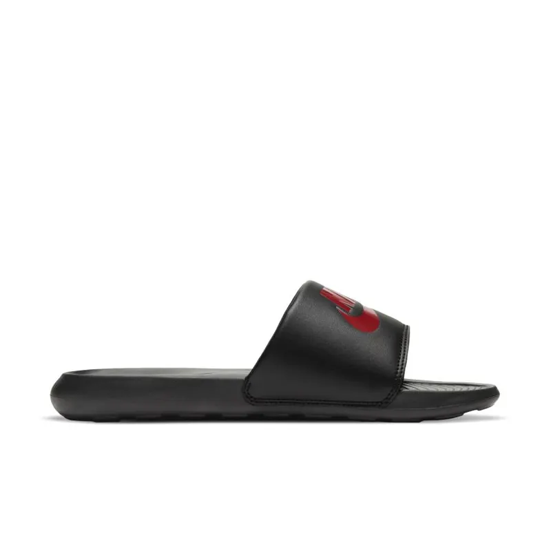 Nike Victori One ‘Black University Red’ (CN9675-004)