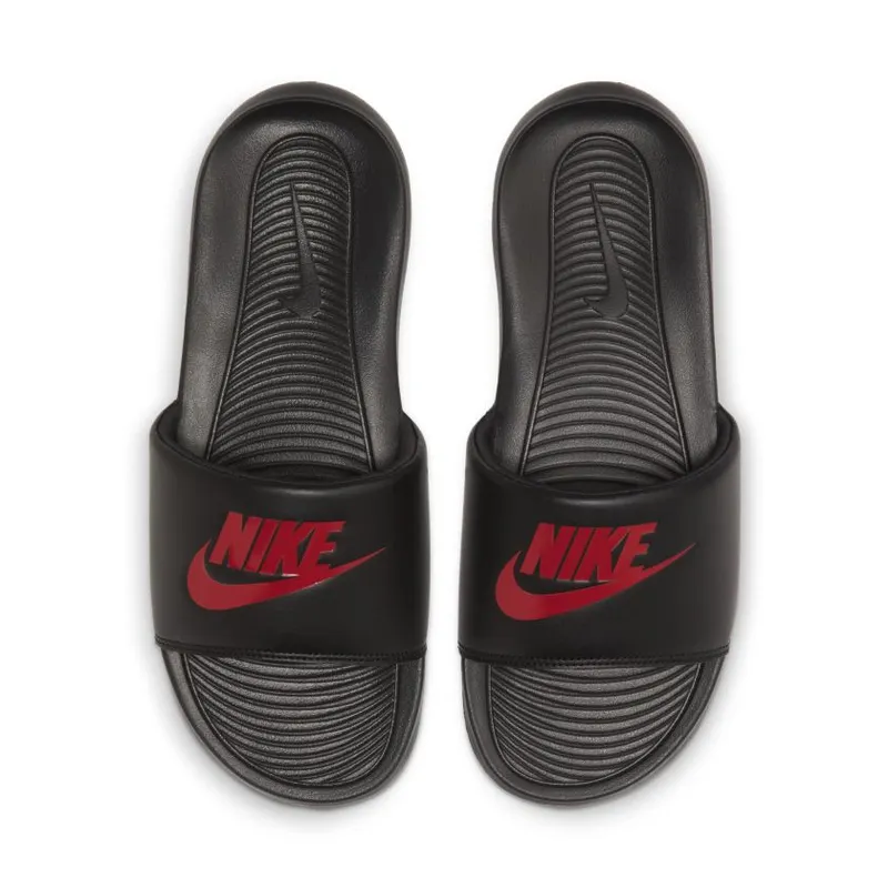 Nike Victori One ‘Black University Red’ (CN9675-004)