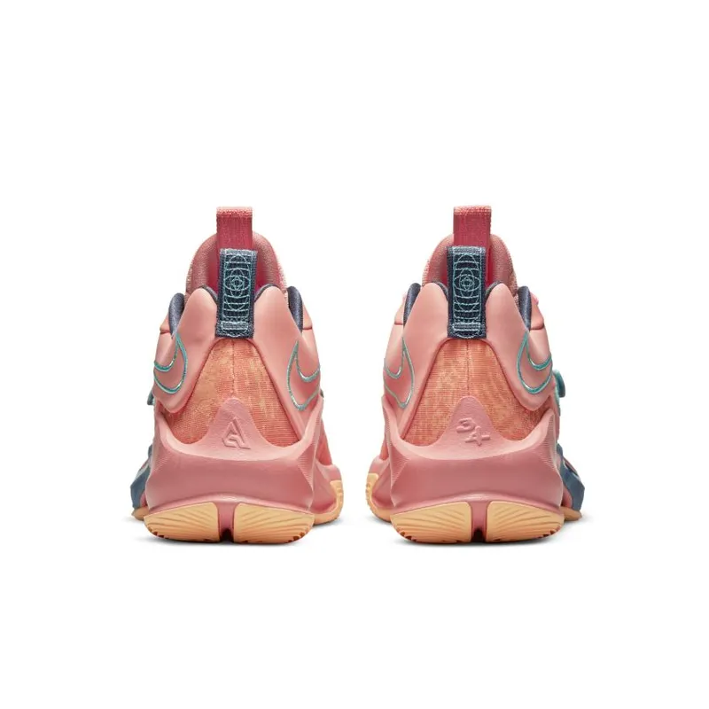 Nike Basketball Zoom Freak 3 (DA0694-600)