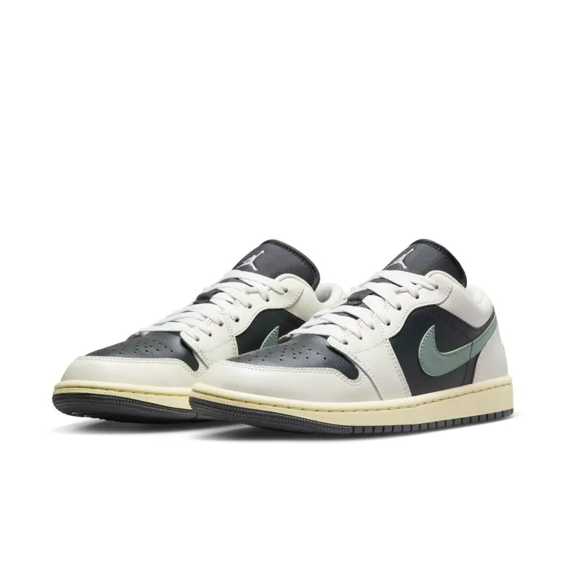 Air Jordan 1 Low Jade Smoke (DC0774-001)