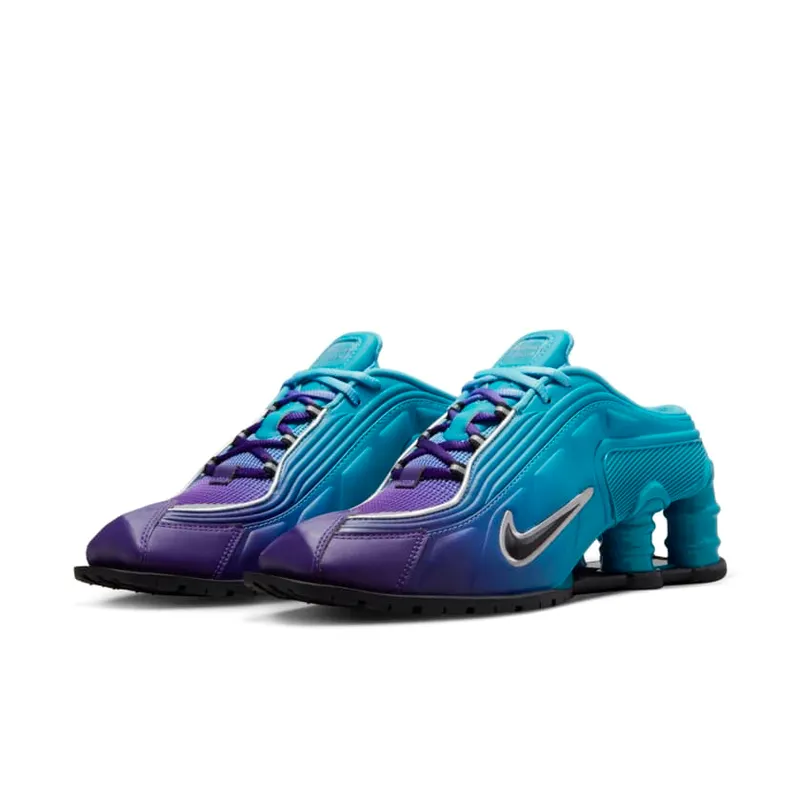 Martine Rose x Nike Shox MR4 WMNS ‘Scuba Blue’ (DQ2401-400)