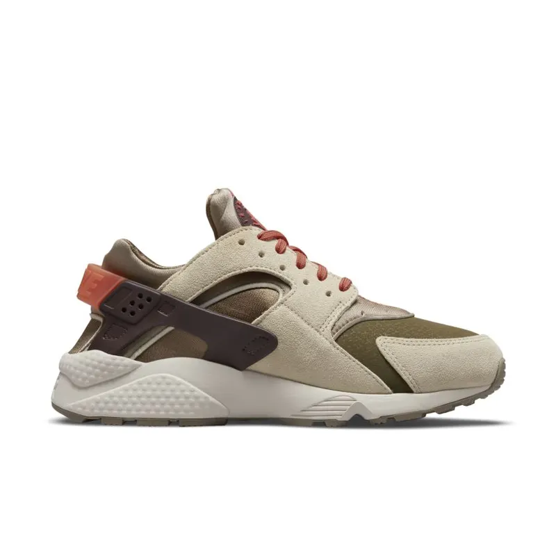 Nike Air Huarache ‘Madder Root’ (DQ9319-200)
