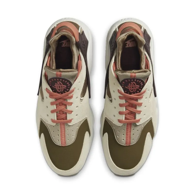 Nike Air Huarache ‘Madder Root’ (DQ9319-200)