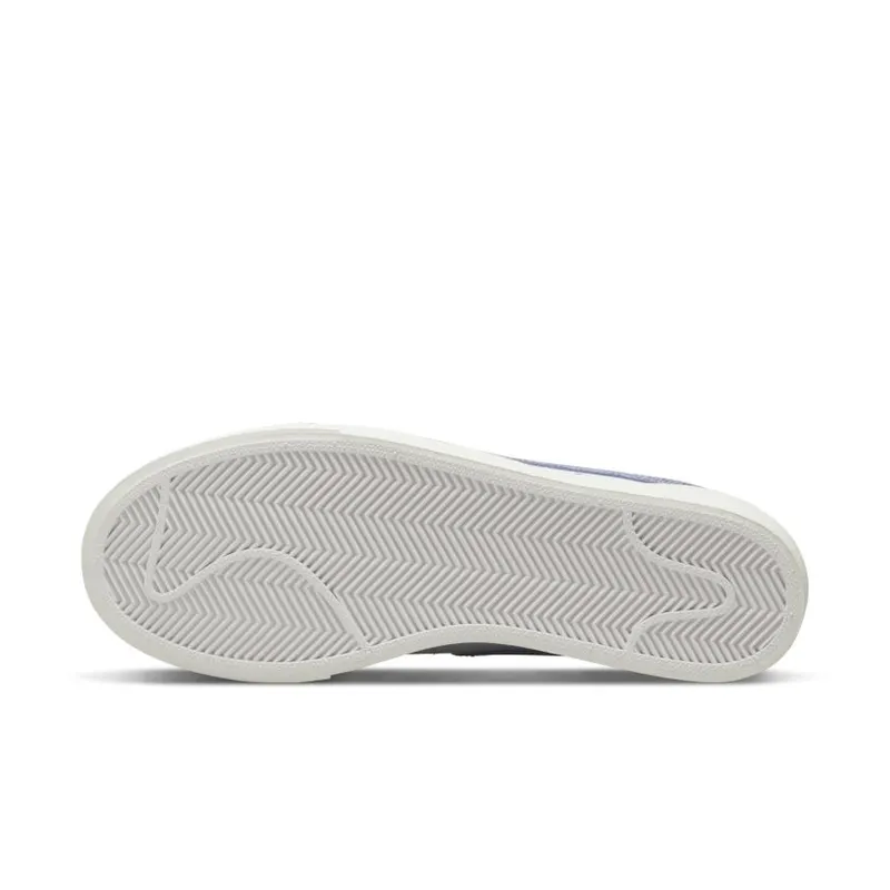 Nike Blazer Low Platform ‘Snake Swoosh’ (DV6978-100)
