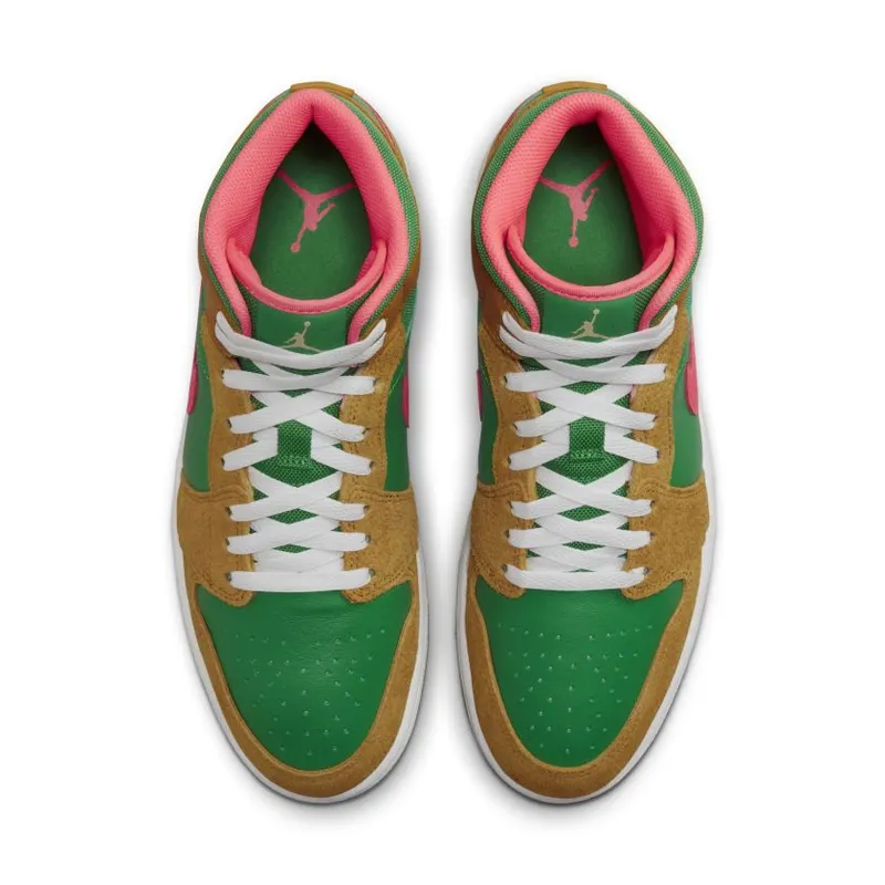 Air Jordan 1 Mid ‘Lucky Green’ (DX4332-700)