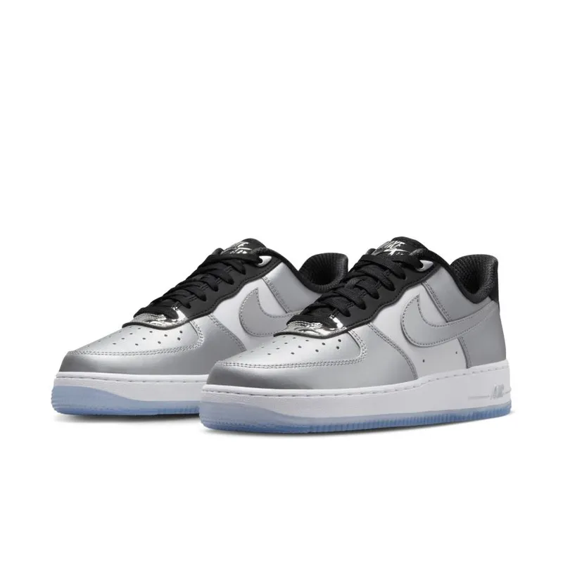 Nike Air Force 1 ’07 SE ‘Chrome’ (DX6764-001)