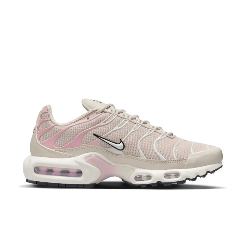 Nike Air Max Plus ‘Pink Oxford’ (DZ3671-102)