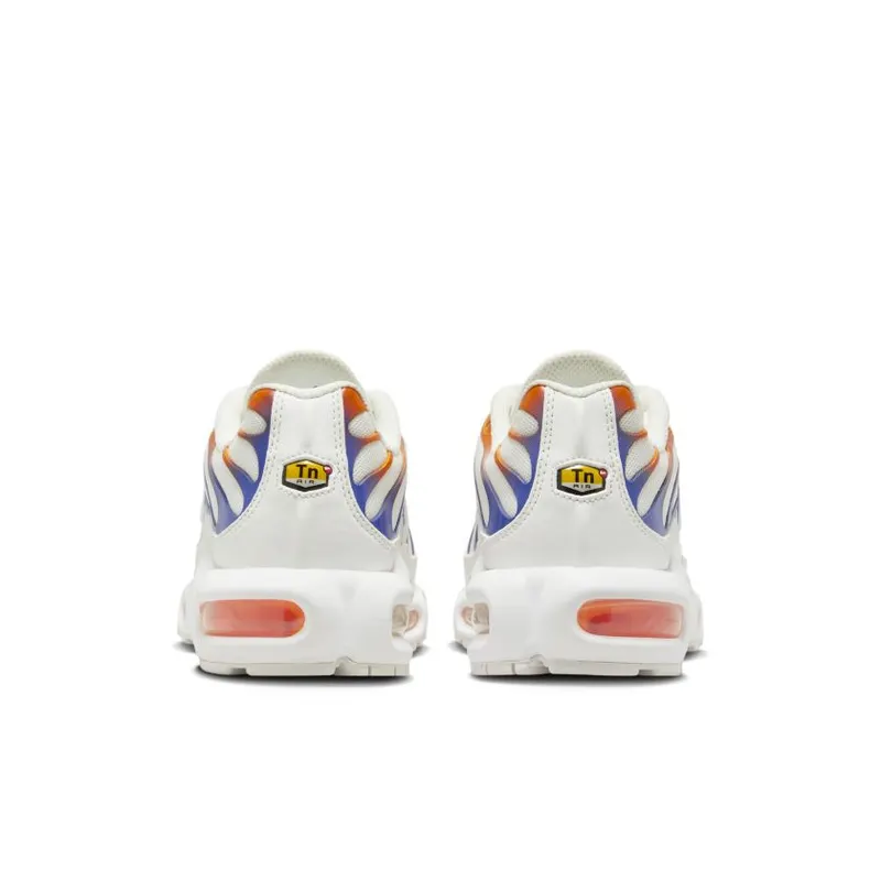 Nike Air Max Plus WMNS ‘Ivory Orange’ (DZ3671-103)