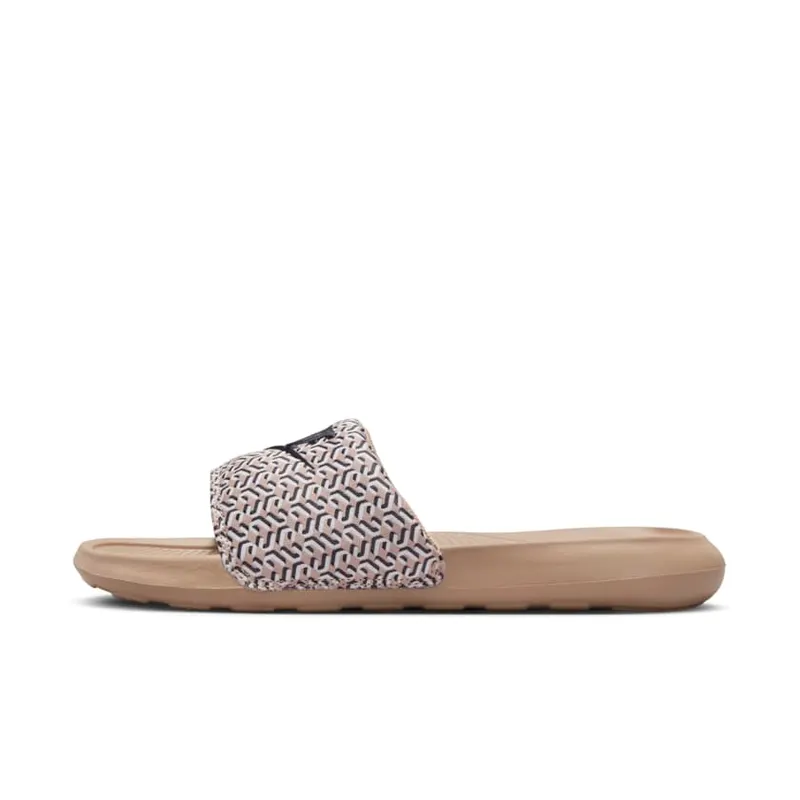 Nike Victori One Slide WMNS ‘United in Victory’ (FB2558-200)