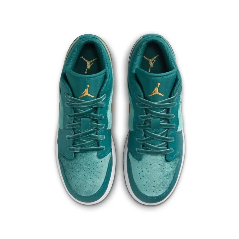 Air Jordan 1 Low SE GS ‘Velvet Geode Teal’ (FB9896-300)