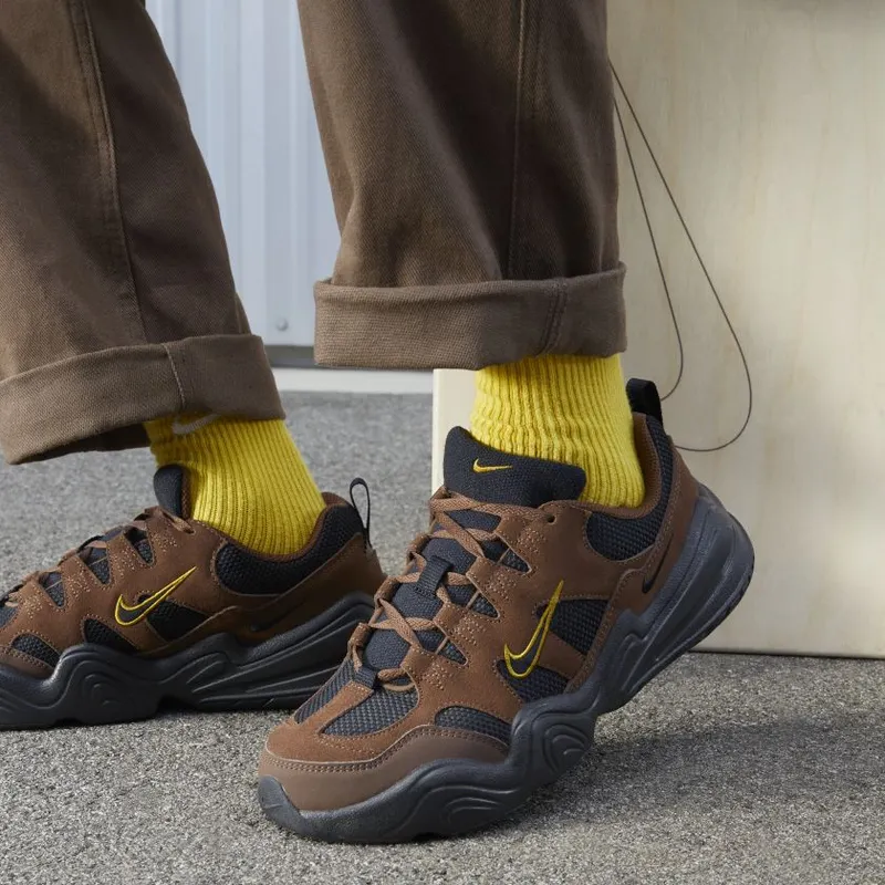 Nike Tech Hera ‘Cacao Wow’ (FJ9532-200)