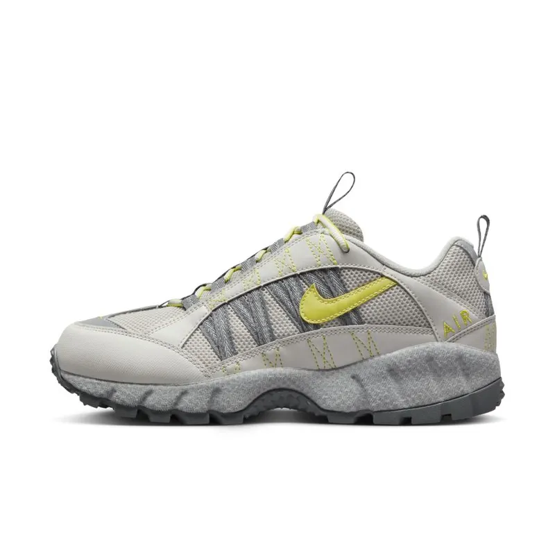 Nike Air Humara ‘Light Bone’ (FQ2443-001)