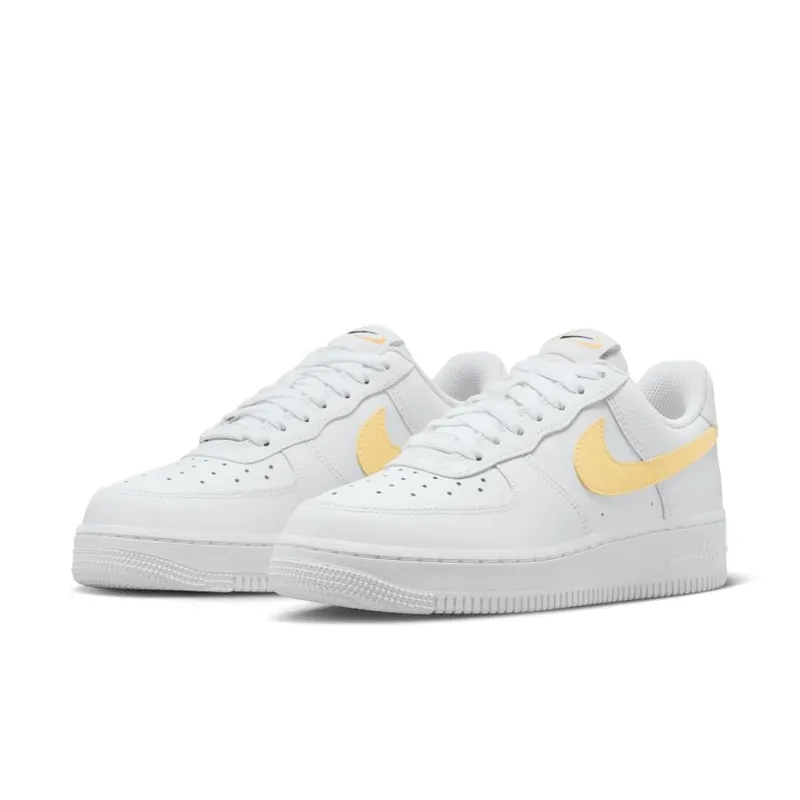 Nike Air Force 1 ’07 WMNS ‘Melon Tint’ (FQ2742-100)