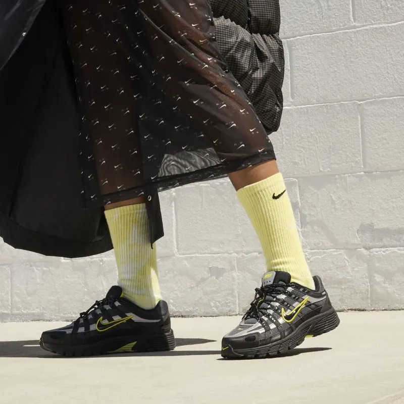 Nike P-6000 WMNS ‘Black Volt’ (FV0943-001)