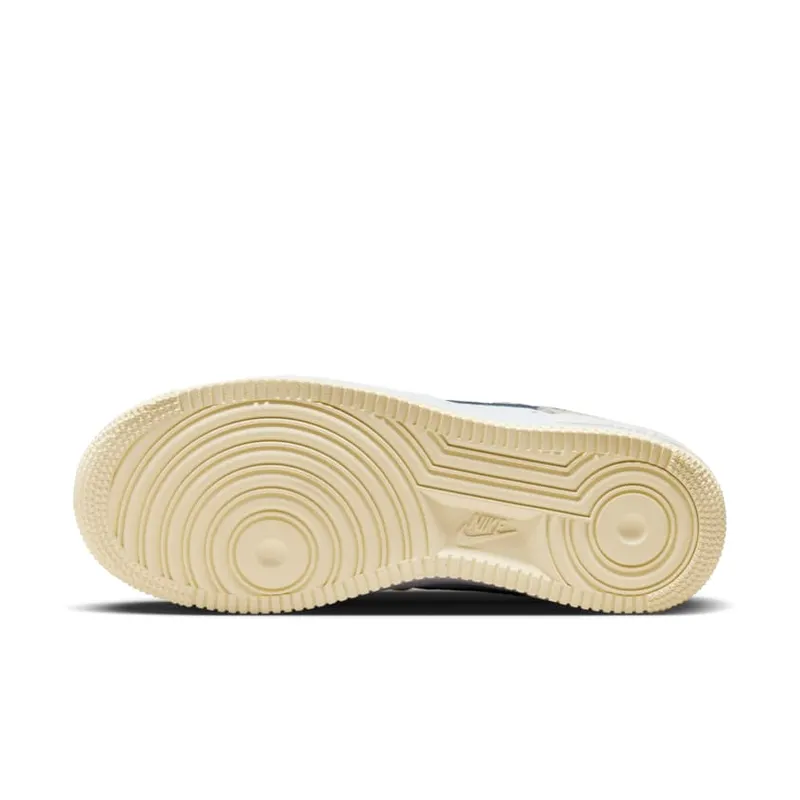 Nike Air Force 1 ’07 WMNS ‘Coconut Milk’ (FV6332-100)