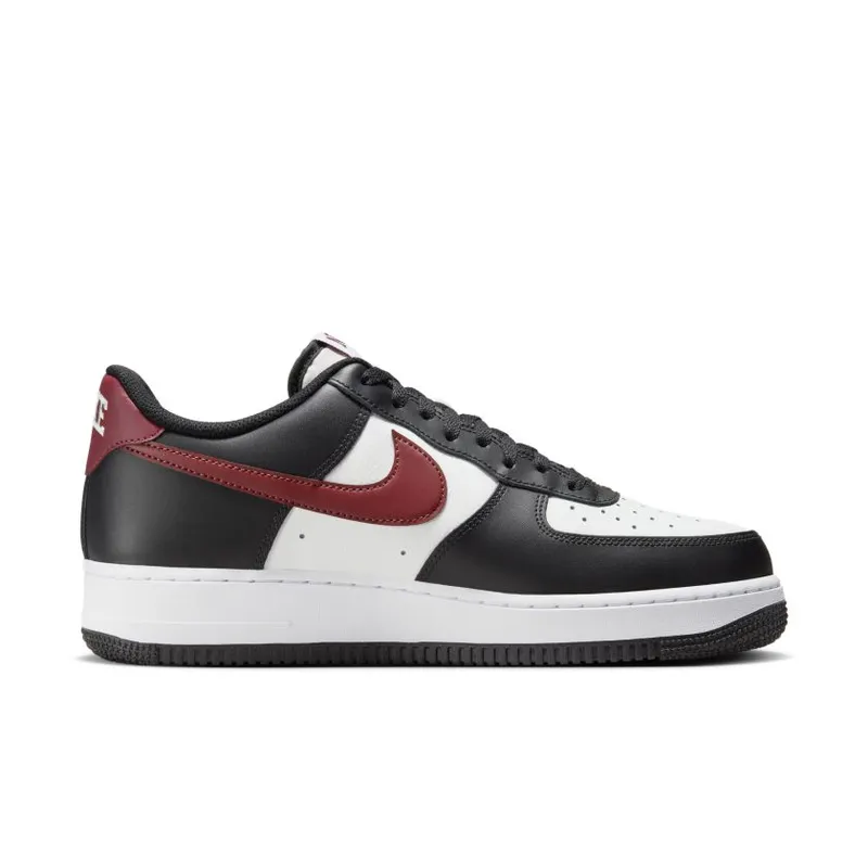 Nike Air Force 1 ’07 ‘Black Red’ (FZ4615-001)