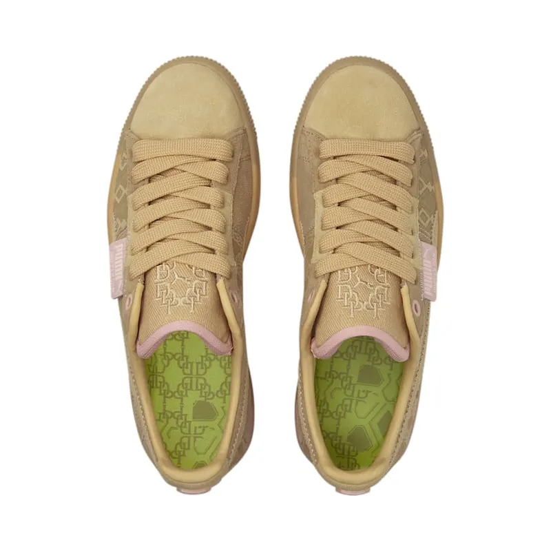 Dapper Dan x Puma Clyde Vintage ‘Pre-Game Runway Beige’ (392083_01)