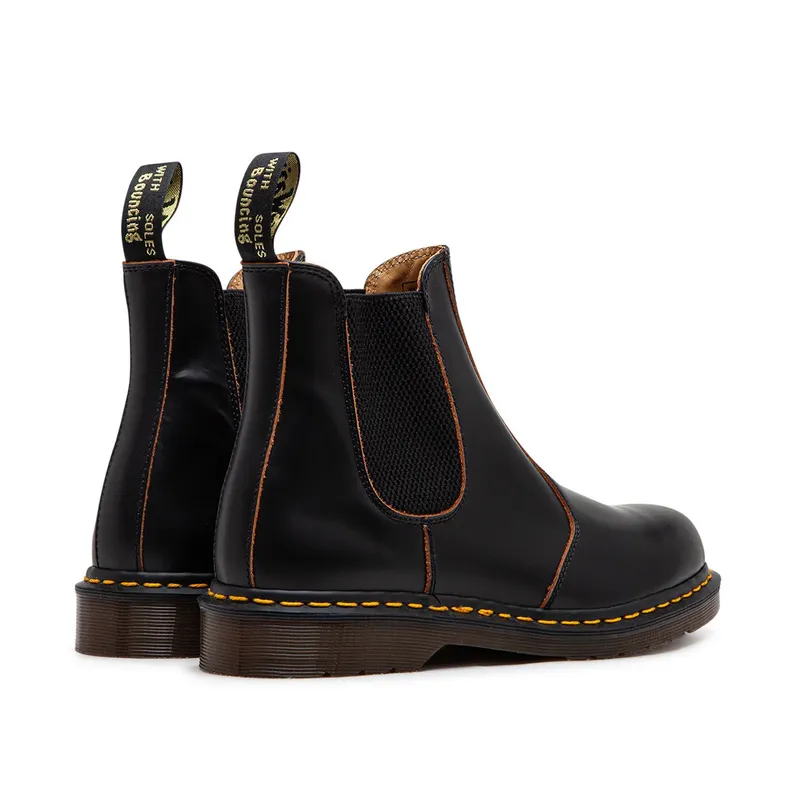 Dr. Martens 2976 Vintage Made in England Chelsea Boots (Black)