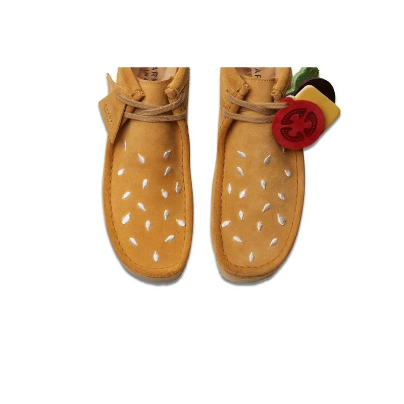 Clarks x Vandy The Pink Wallabee Boot “Cheeseburger” (Light Brown)