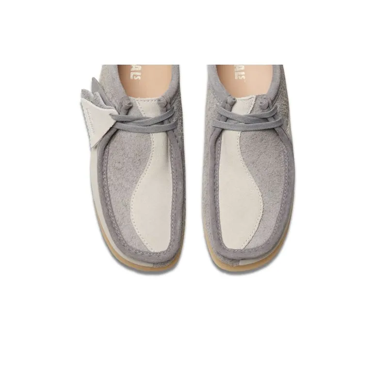 Clarks Wallabee (Grey / Off White)