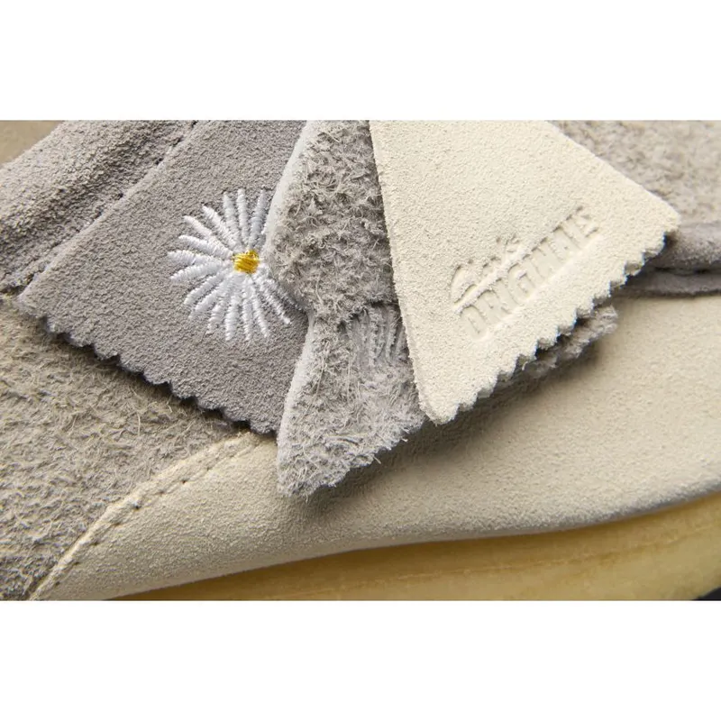Clarks Wallabee (Grey / Off White)