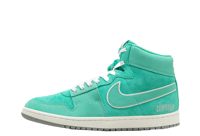 Air Jordan x Corporate Ship PE SP Light Menta (FJ2384-301)
