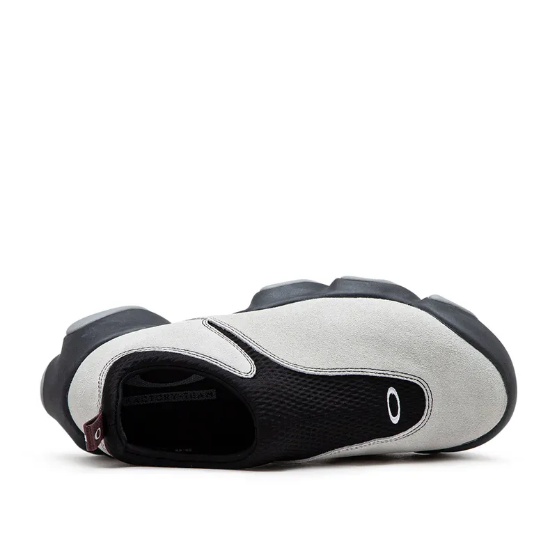 Oakley Factory Team Flesh (White / Black)