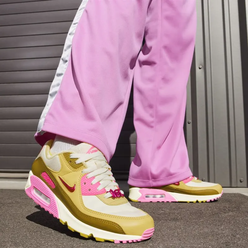 Nike Air Max 90 ‘Just Do It’ (FD8684-101)