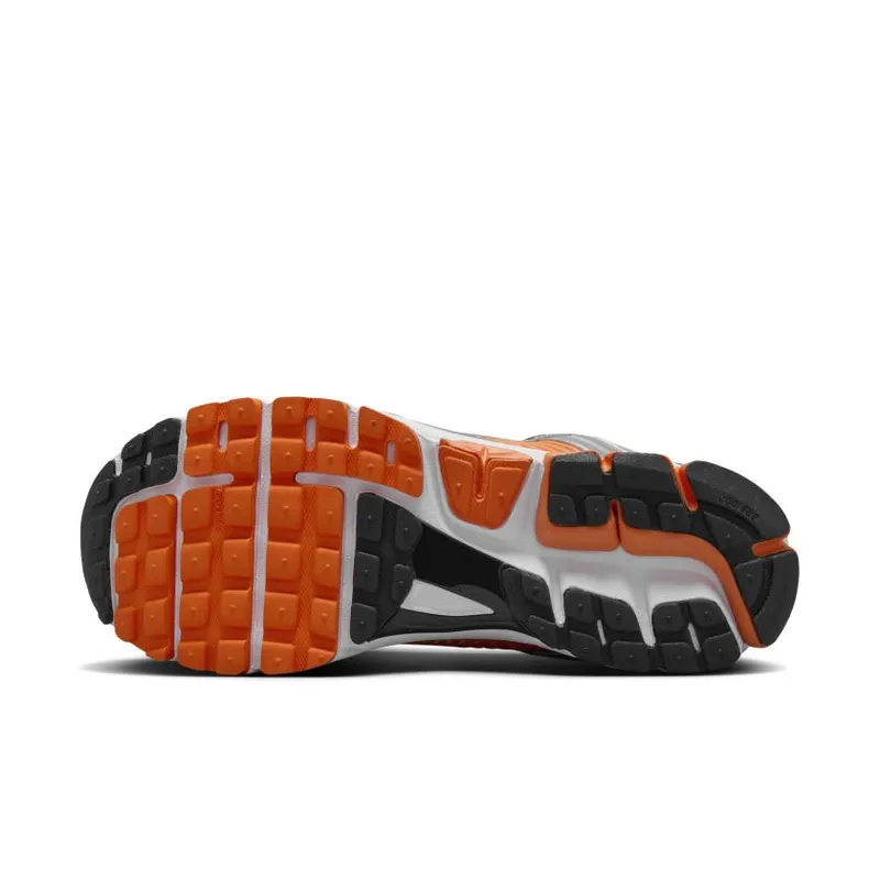 Nike Zoom Vomero 5 ‘Platinum Tint Safety Orange’ (FJ4151-002)