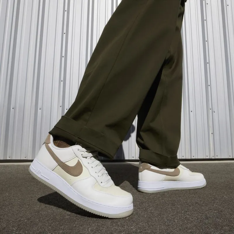 Nike Air Force 1 â07 LV8 Coconut Milk & Khaki (2024`) (FN5832-101)