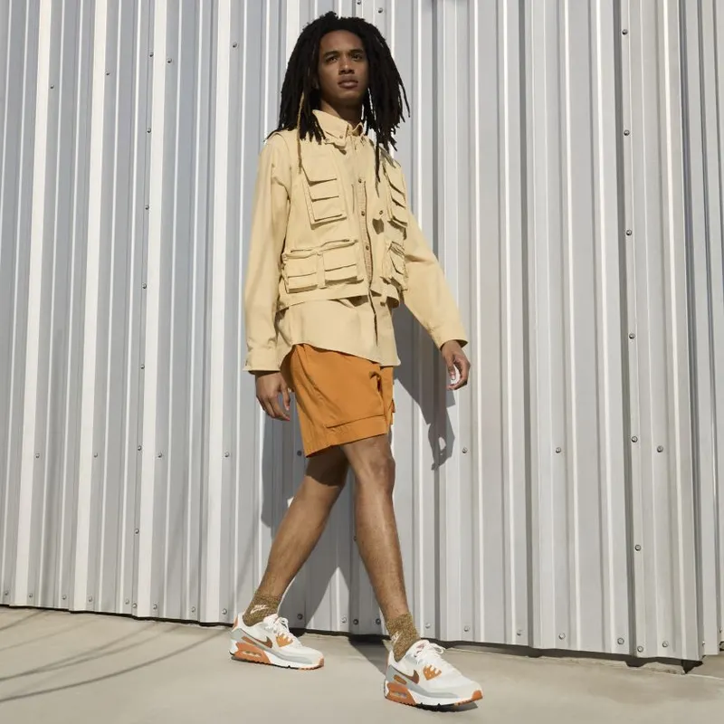 Nike Air Max 90 ‘British Tan Monarch’ (FN6958-100)
