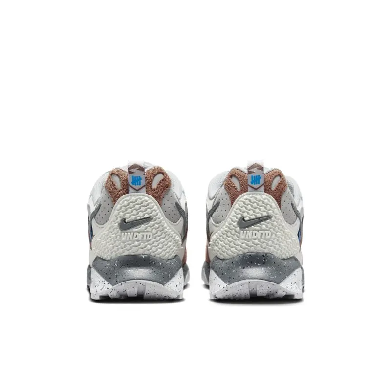 Nike x Undefeated Air Terra Humara Archeo Brown (FN7546-200)
