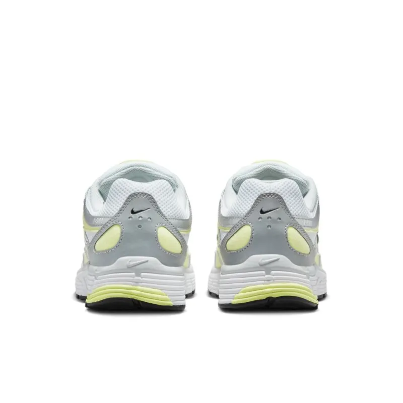 Nike P (FQ2779-700)