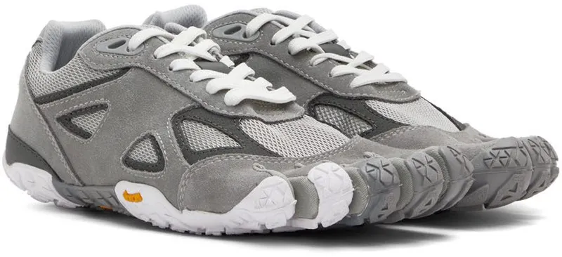 TAKAHIROMIYASHITA TheSoloist. Gray Suicoke Edition FiveFingers Sneakers (sf.0005)