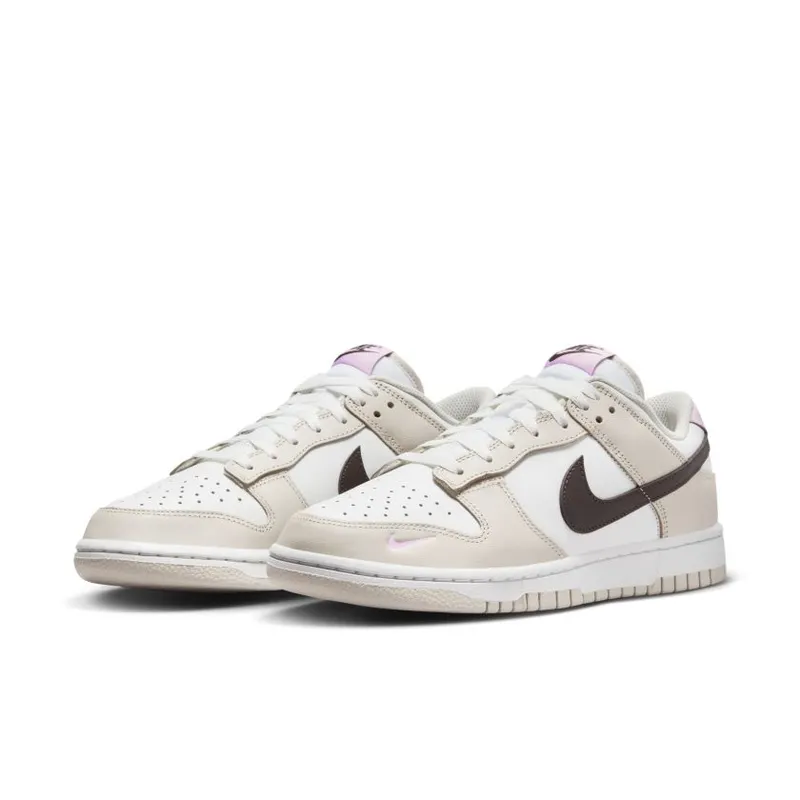 Nike Dunk Low WMNS ‘Neapolitan’ (HF9990-100)