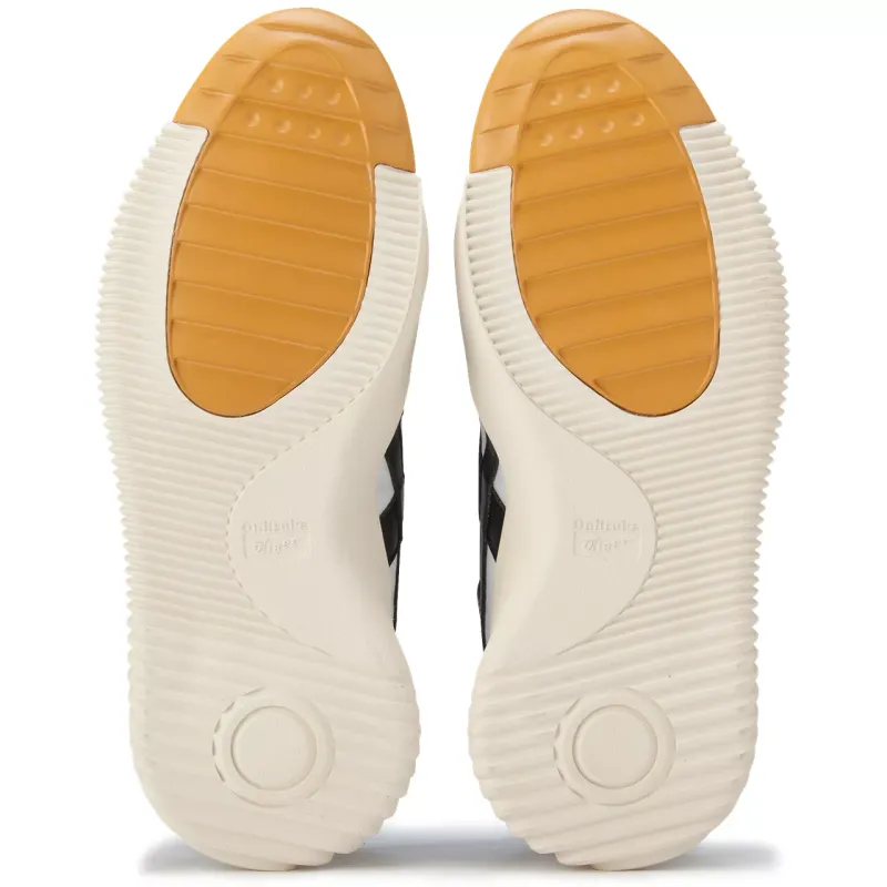 Onitsuka Tiger ACROMOUNT White/Black (1183B257.101)