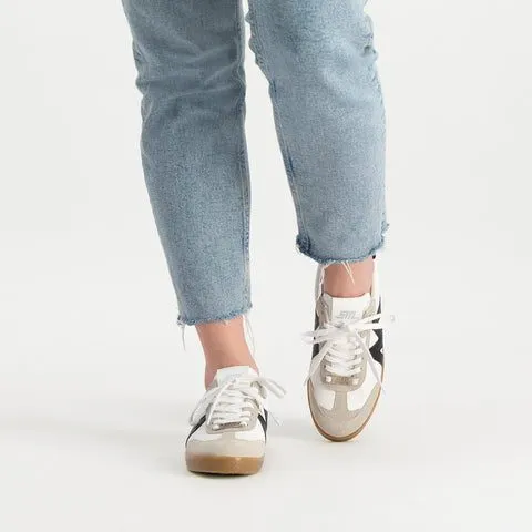 Steve Madden Escapade White
