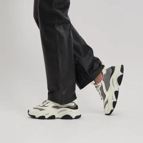 Steve Madden Possession-E Black/Bone