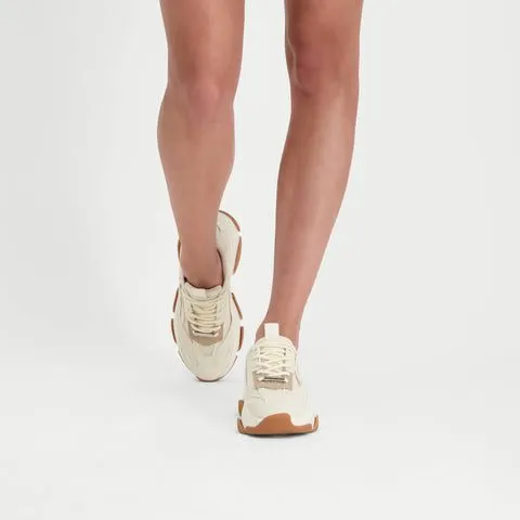 Steve Madden Possession-E White/Gum