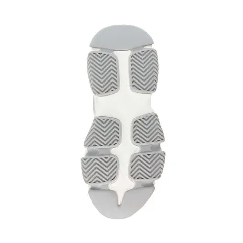 Steve Madden Progressive Silver/White