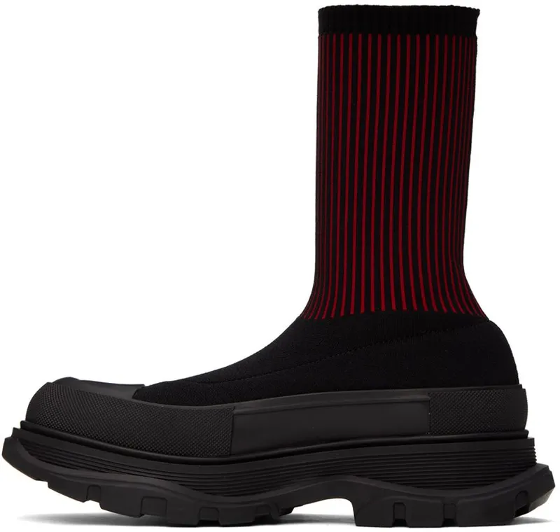Alexander McQueen Black & Red Graffiti Tread Slick High-Top 1550 BLK/WEL.RED/WHI (705671W4UD1)