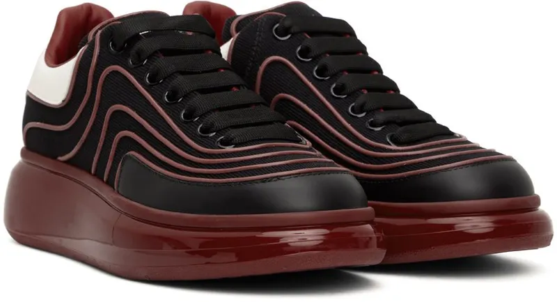 Alexander McQueen Black & Red Oversized 1550 BLK/WE.RED/WHI/ (712531W4U82)