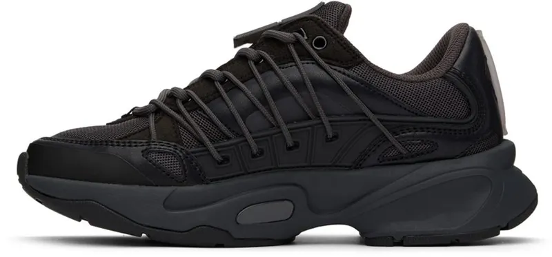 MCQ Black Aratana 1002 Black (668762 R2786)