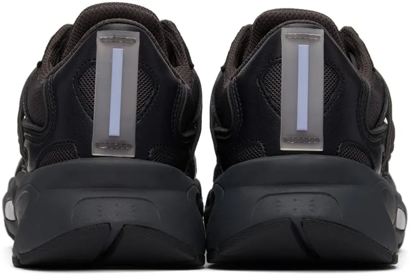 MCQ Black Aratana 1002 Black (668762 R2786)